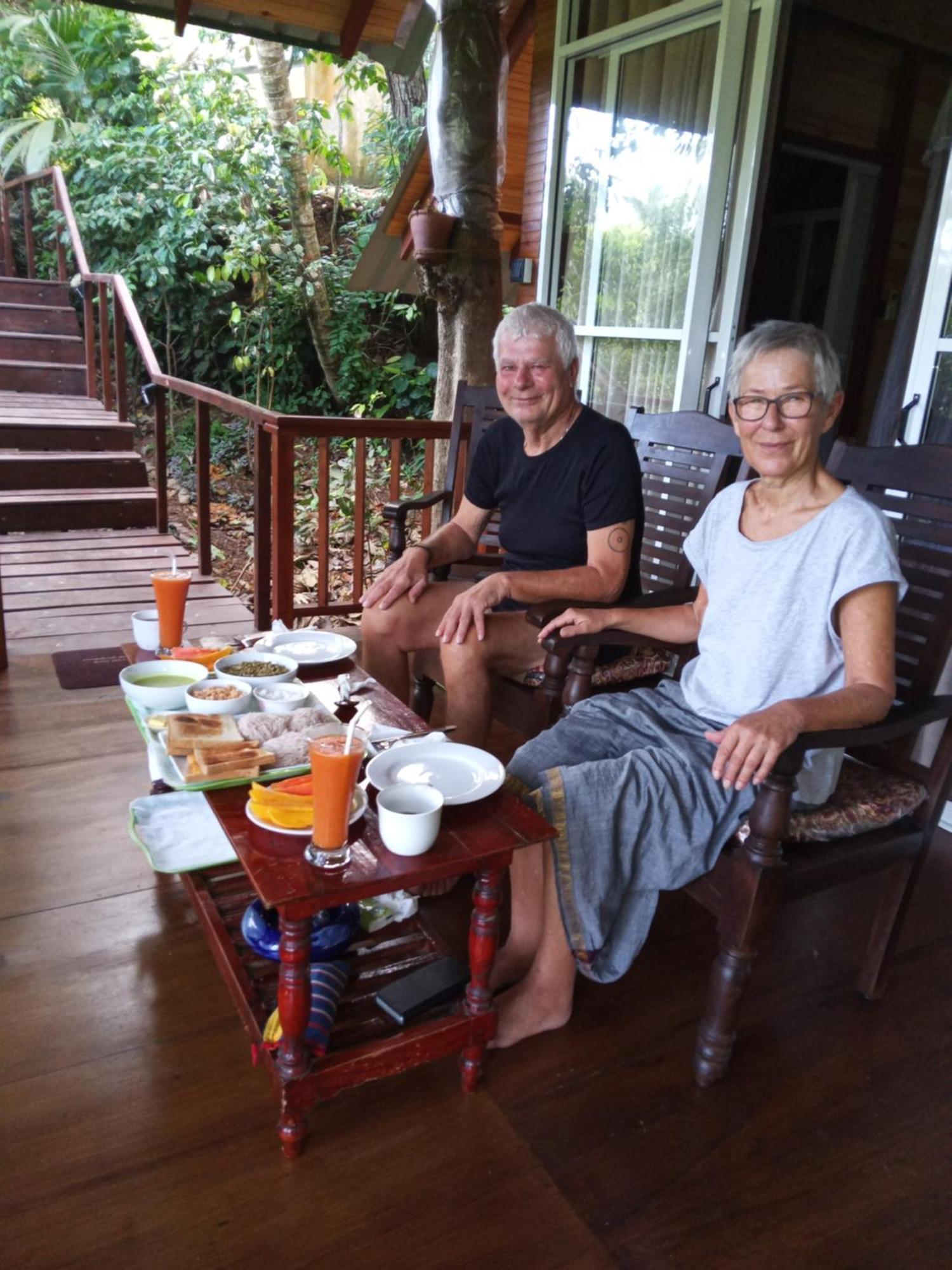 Cinnamon View Lodge Mirissa Ruang foto