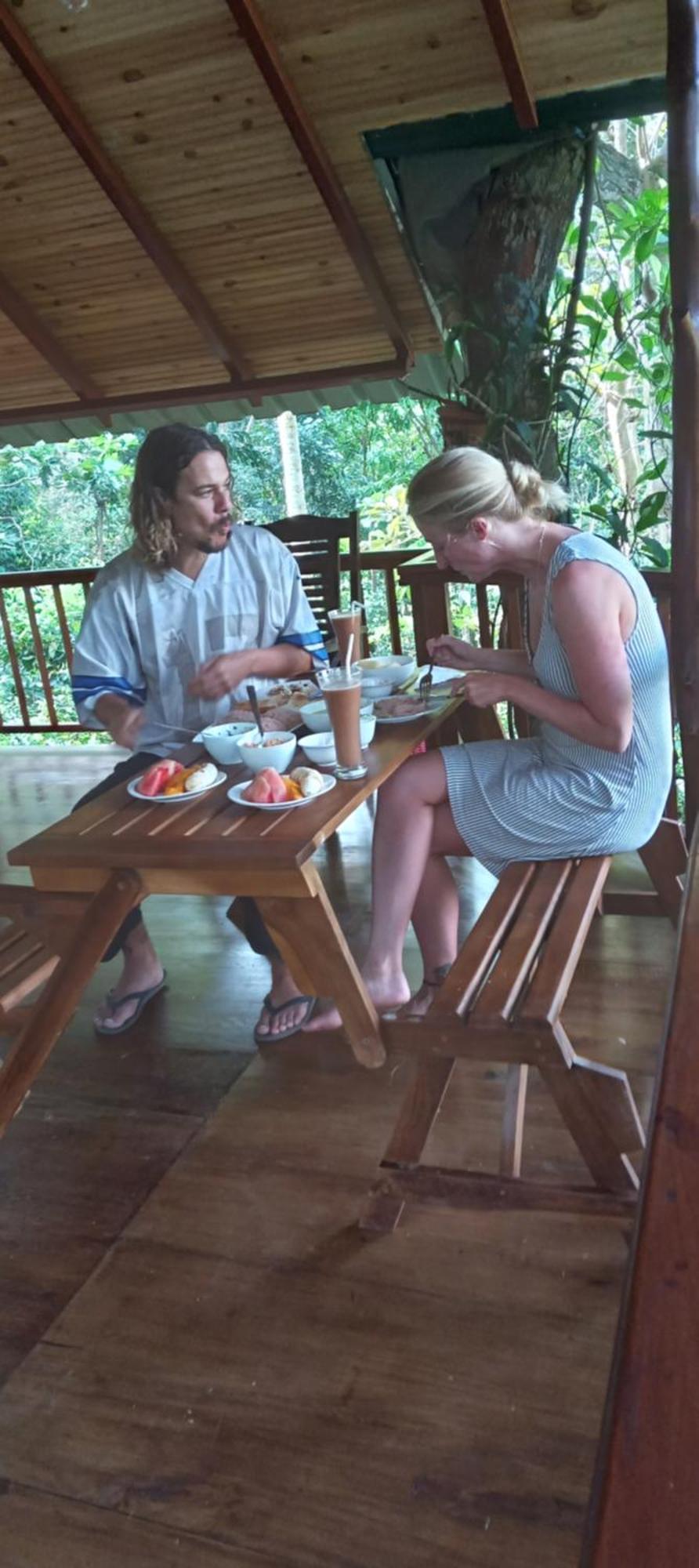 Cinnamon View Lodge Mirissa Ruang foto